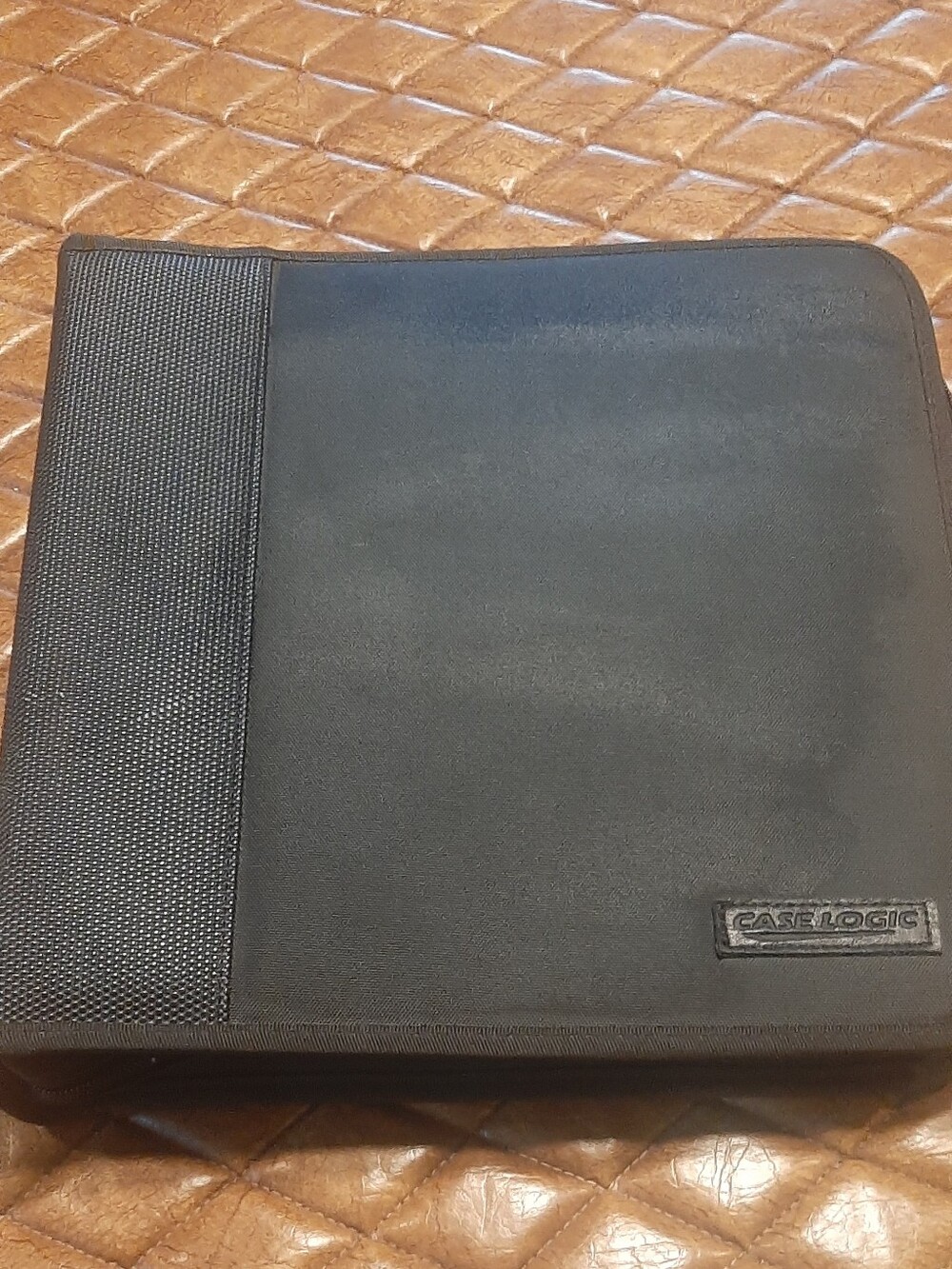 Large Black Case Logic DVD/CD Binder